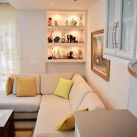 Apartment Liza's In Sarande
