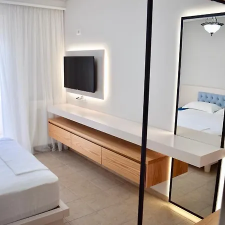 Liza * Sarandë